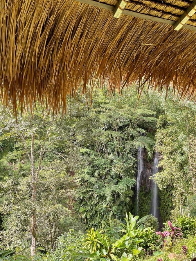 Munduk Tutub Waterfall View Exterior photo